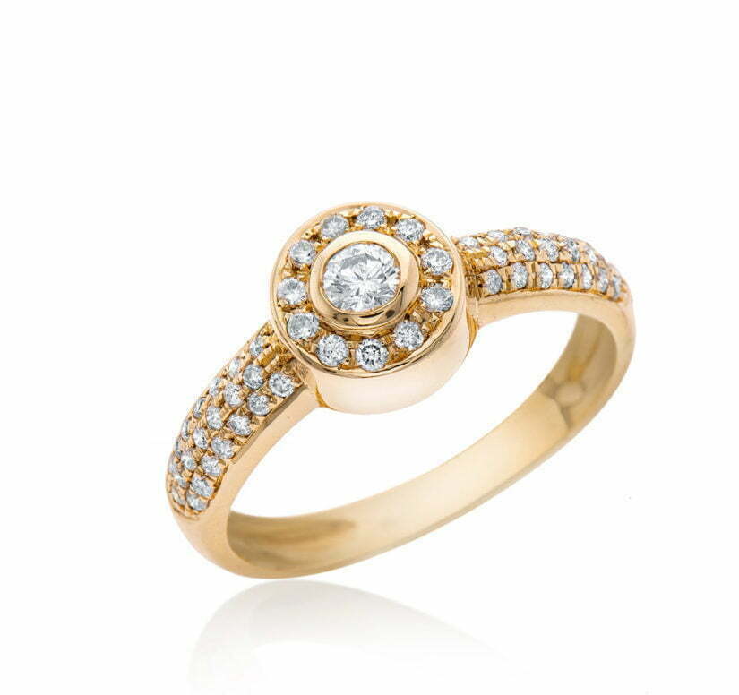 טבעת יהלומים בעיצוב קלאסי, זהב 18K, משובצת 0.41 קראט יהלומים