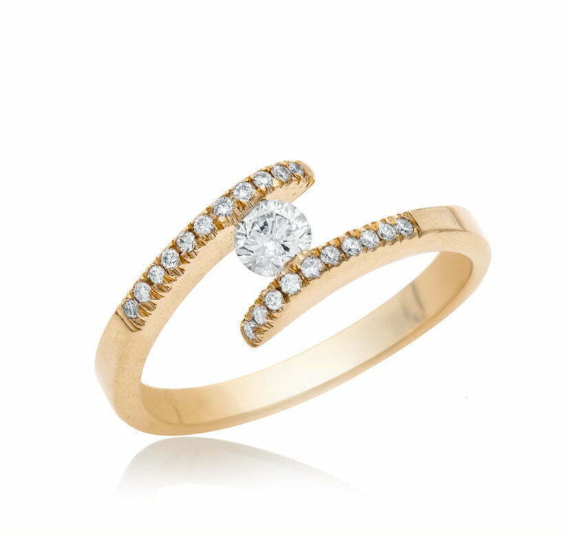 טבעת אירוסין, זהב לבן/צהוב 18K, משובצת 0.33 קראט יהלומים