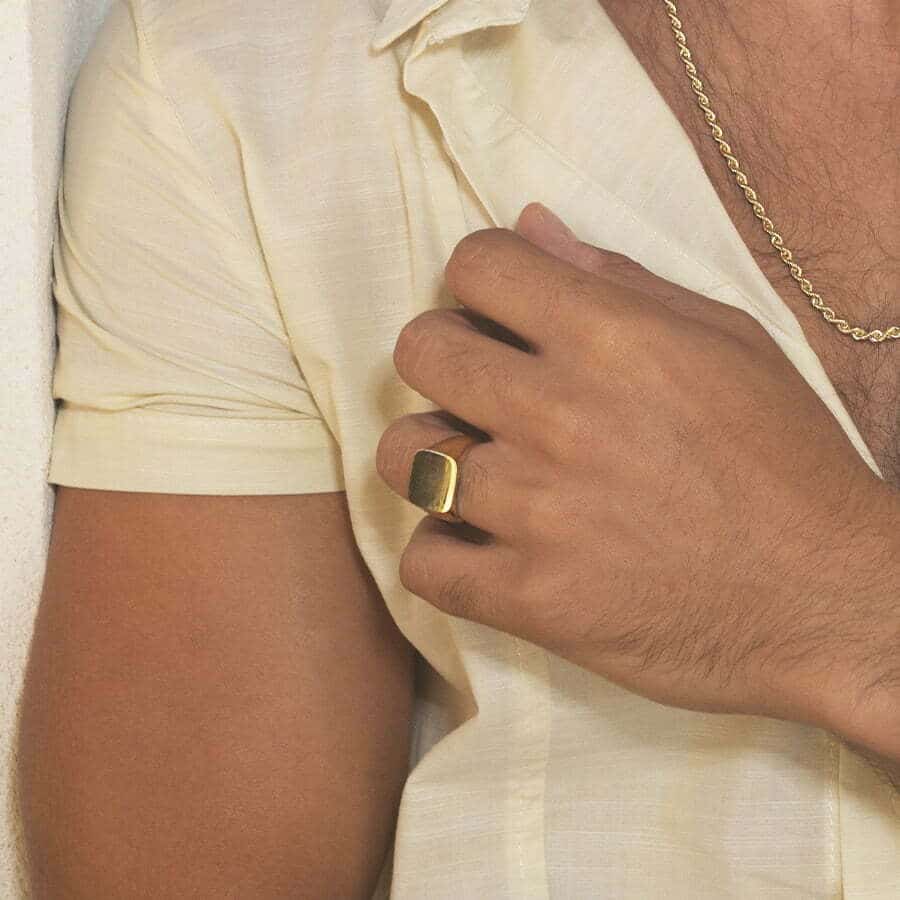 טבעת חותם זהב