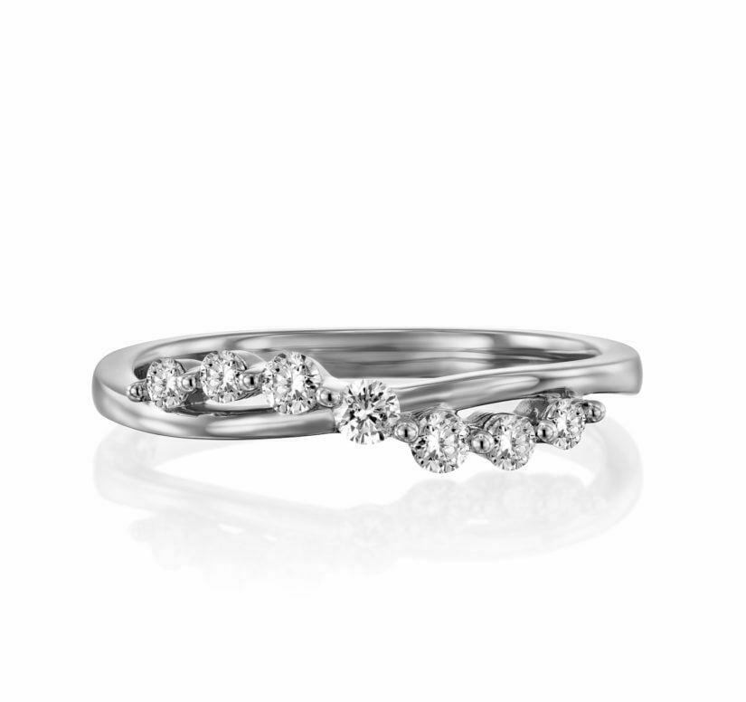 טבעת יהלומים בעיצוב מינימליסטי, זהב K14 משובצת 0.25 קראט יהלומים, דגם RDRF18559