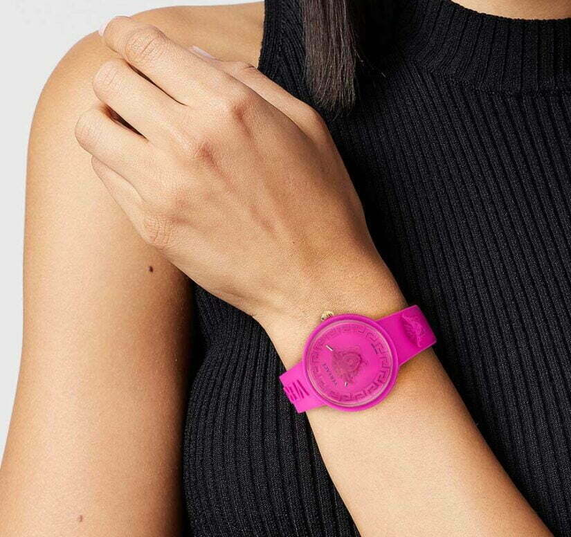 שעון Versace מקולקציית MEDUSA POP, שעון לאישה ,דגם VE6G00323