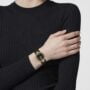 שעון Versace מקולקציית REVE, שעון לאישה ,דגם VE8B00224