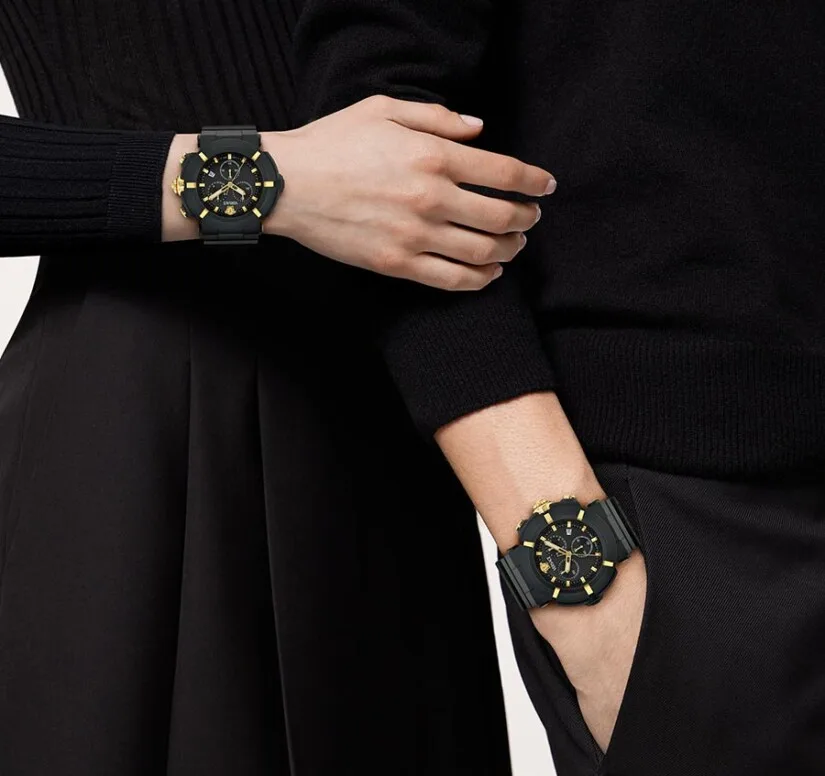 שעון Versace מקולקציית REAL ACTIVE CHRONO , שעון יוניסקס ,דגם VE0L00125