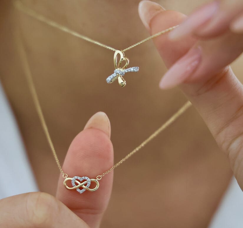 שרשרת עם תליון יהלומים , זהב 14K משובץ 0.03 קראט יהלומים, דגם CDSPH20511