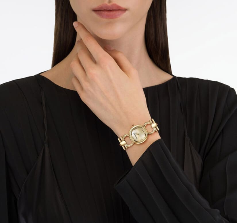 שעון Ferragamo מקולקציית Double Gancini Petite, שעון לאישה ,דגם SFJI00126