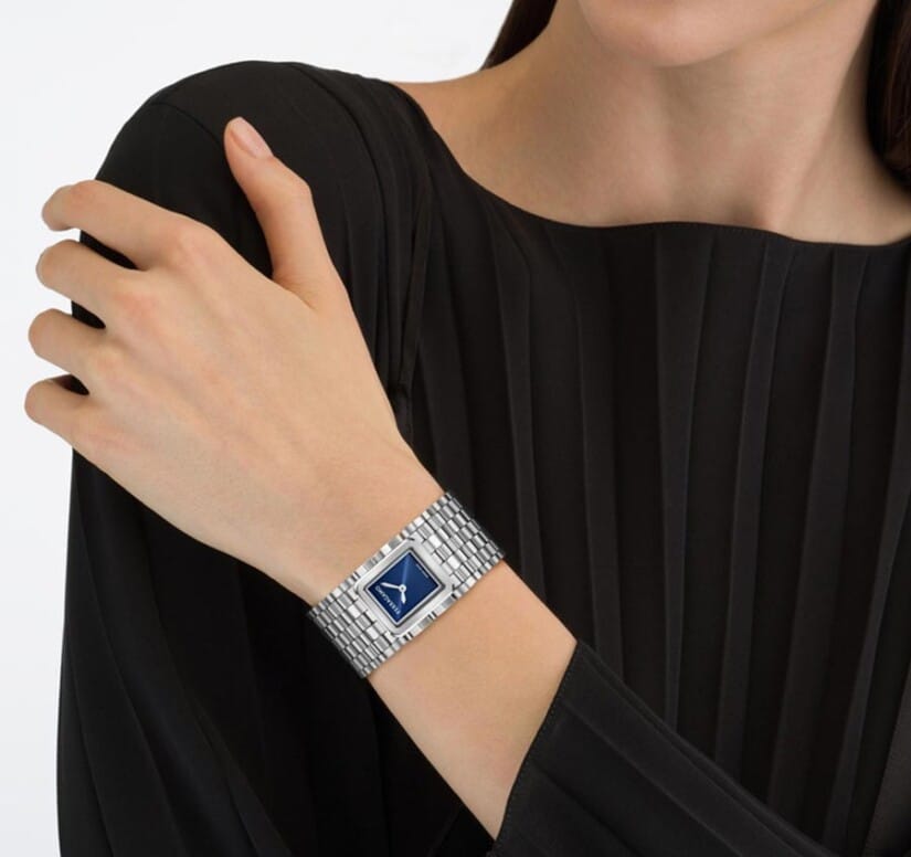 שעון Ferragamo מקולקציית  Manchette עם אמרלד ויהלומים, שעון לאישה ,דגם SFJM00526
